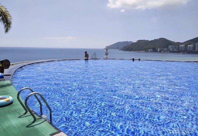 实况足球