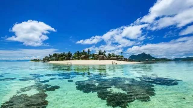 专注有问必答平台-海底捞要求必须点锅底合理吗?是不是变相涨价?