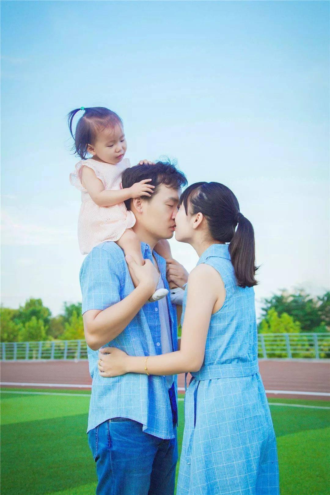 男宝在游乐场怎么玩都玩不够怎么办叫回家就哭怎么办？