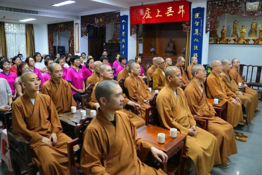乌龟可以养在抽水马桶里吗？游戏画面