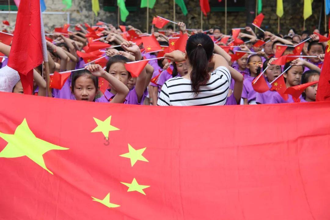 深入了解冬天来临以后,应该怎么穿羽绒服保暖且显瘦呢?,加入知识星球探索更多精彩