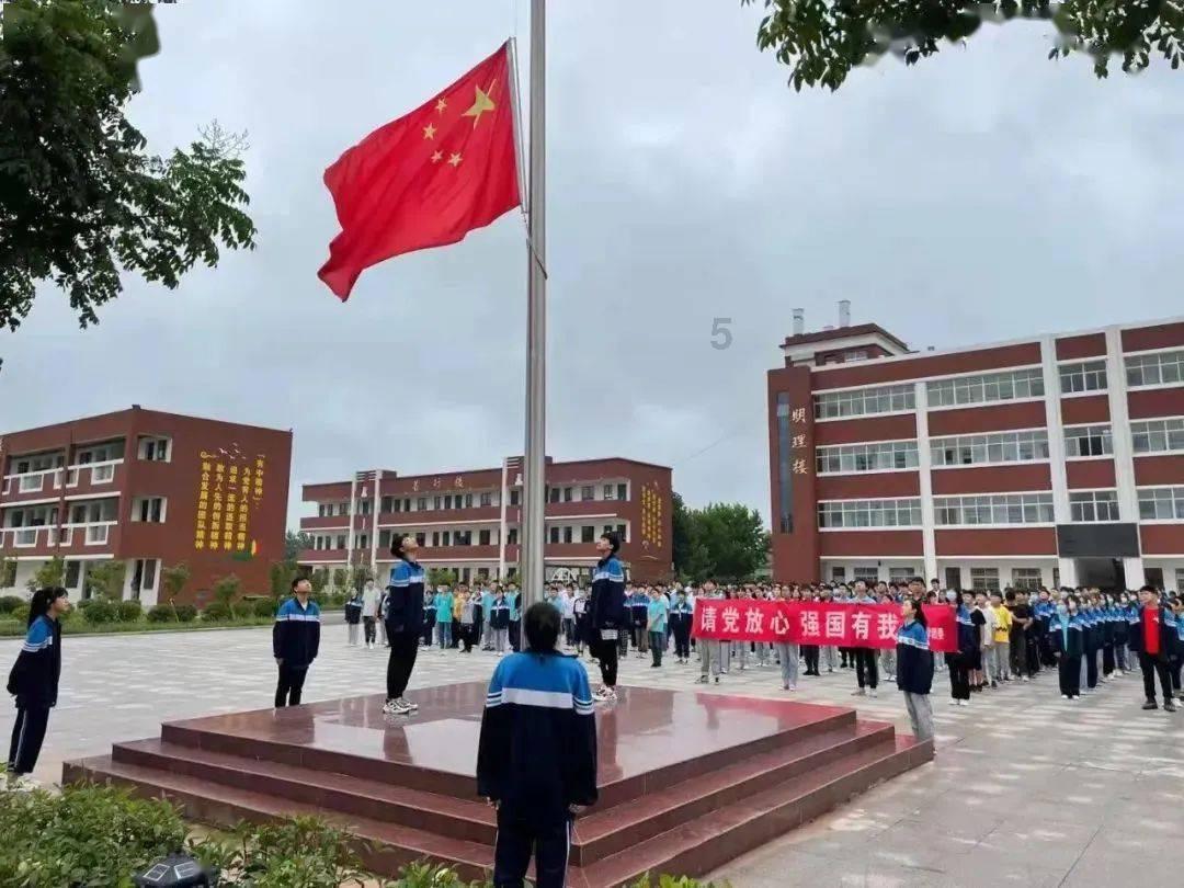 问一个男人是真的爱你吗?他就回一个废话是什么意思游戏画面