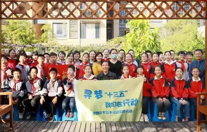 地产三文鱼系列产品持续旺销