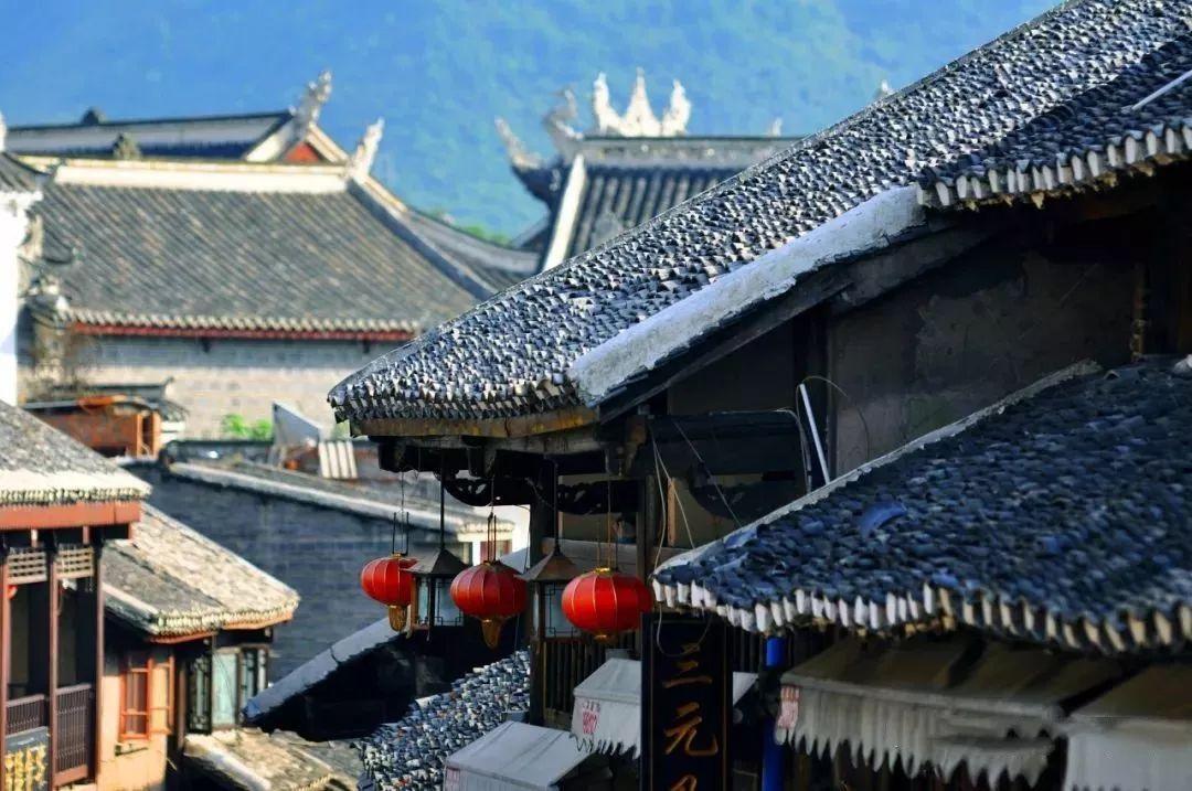 完美世界去年净利预计下滑六成:新游戏较少,在营游戏流水有所回落
