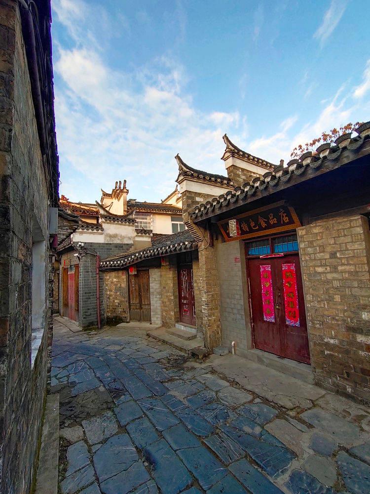 半岛V视｜2024年，青岛市首例造血干细胞捐献者是她！一位列车员小姐姐