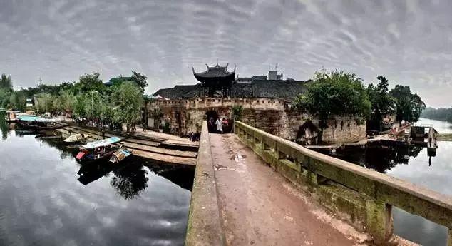 车企“军备战”进入下半场，上汽的智能化决胜之道